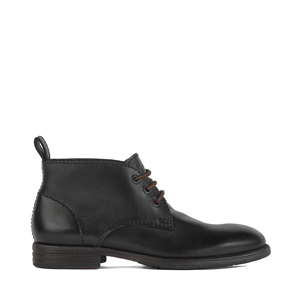 Lakefront Men's Chukka Boot - Image 8